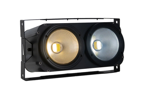 Lichtset podium - PAR, beams, blinders en Daslight